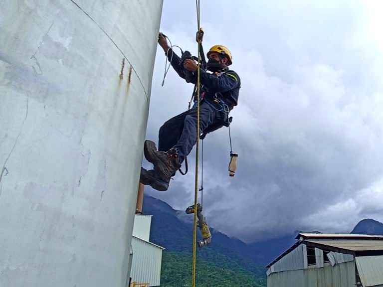 Inspección de vasos evaporadores